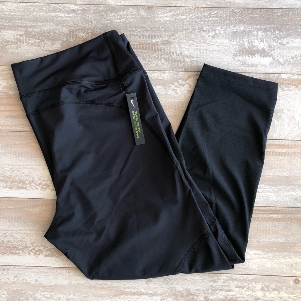 NWT Nike Women’s Training Crops Length Tight - Picture 5 of 7